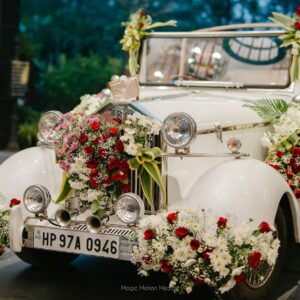 Wedding Car Decoration with Real Flowers